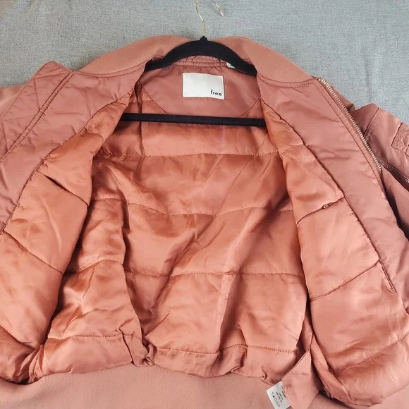 WILFRED Free Avion Bomber Jacket Womens Small Dark Peach Cropped Aritzia - Picture 5 of 16
